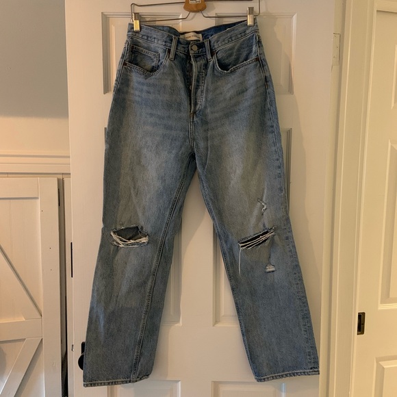 Aritzia Denim Forum Joni denim in picture this bleu rip wash size 29. - Picture 2 of 6
